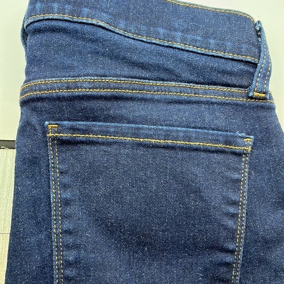 NYDJ Briella Short Size 6 - Picture 12 of 16